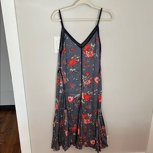 Cinq à Sept Gray Floral Midi Dress